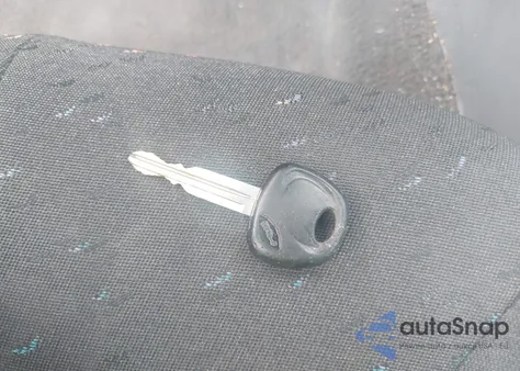 2005 Hyundai Accent Gls/Gt from USA, damaged, VIN KMHCG35CX5U326753